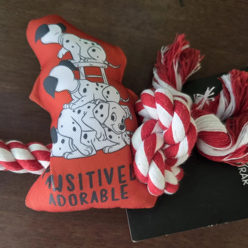 NWT Dog Disney Tails 101 Dalmatians Rope Pull Toy TV Thunderbolt Red Black White